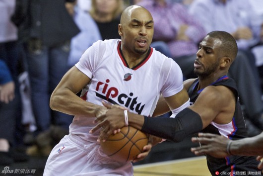 成为国际裁 成为国际裁