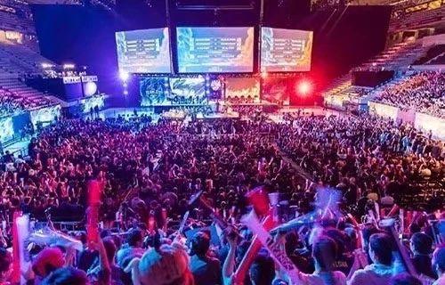 一些专家还 一些专家还